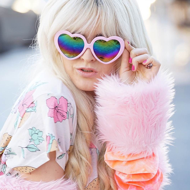 Gafas de sol con lentes arcoíris y espejo flash en forma de corazón para mujer 9492