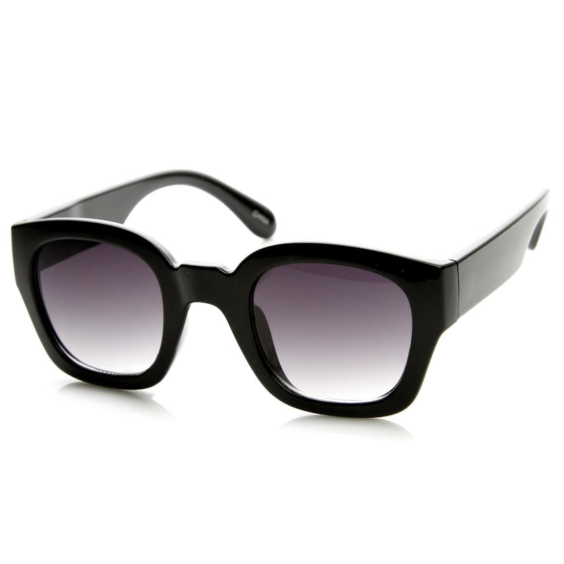 Retro Modern Bold Frame Block Horned Rim Sunglasses 9138