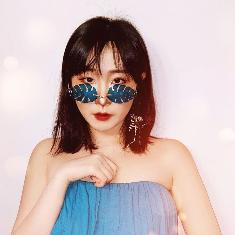 Gafas de sol de hojas teñidas de color sin montura con forma de hoja de palma tropical D075