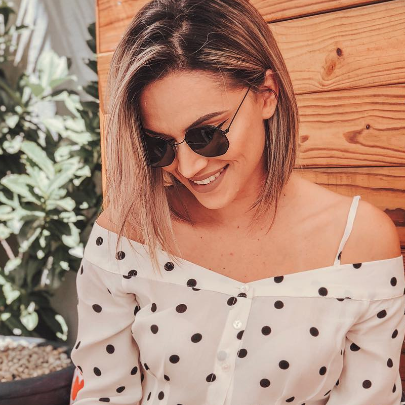 Gafas de sol de metal delgadas octogonales geométricas modernas retro C590