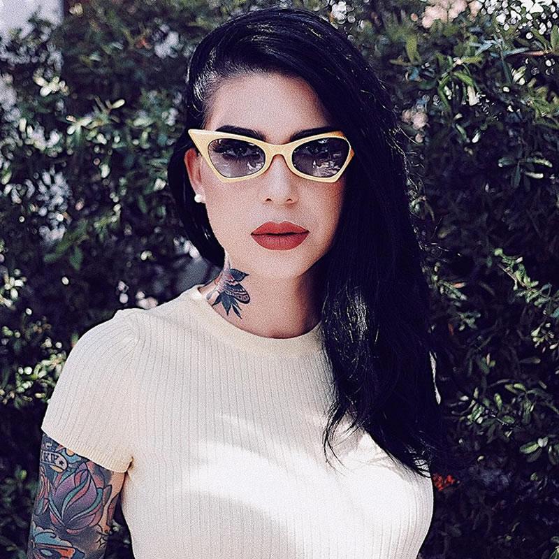 Fabulosamente Hip 1950's gafas de sol de ojo de gato de punta alta C491