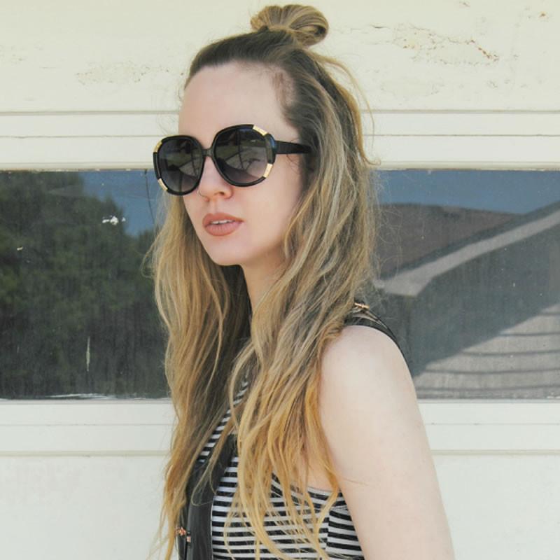 Gafas de sol cuadradas de gran tamaño con detalles en esquina para mujer 9135