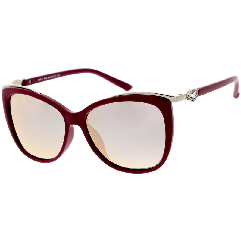 Gafas de sol estilo ojo de gato con lentes polarizadas cuadradas y adornos metálicos clásicos C897