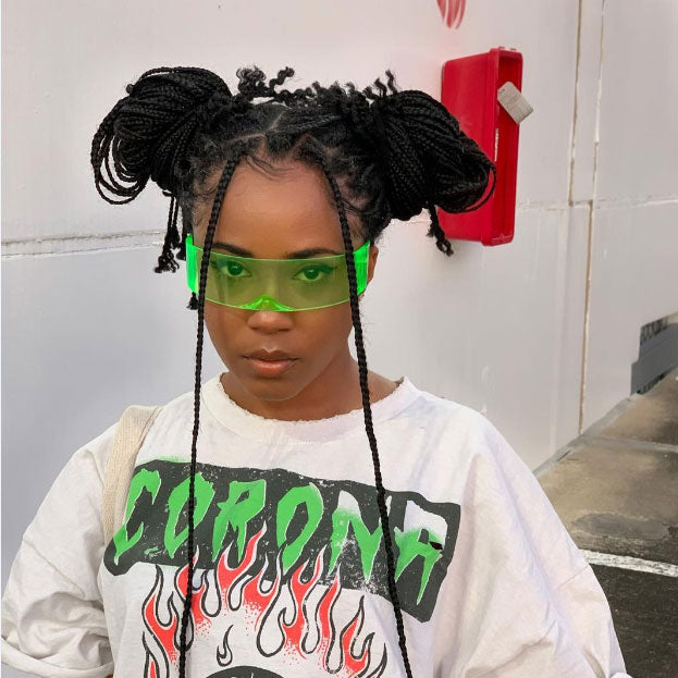 Gafas de sol futuristas de color retro teñidas con escudo envolvente D175