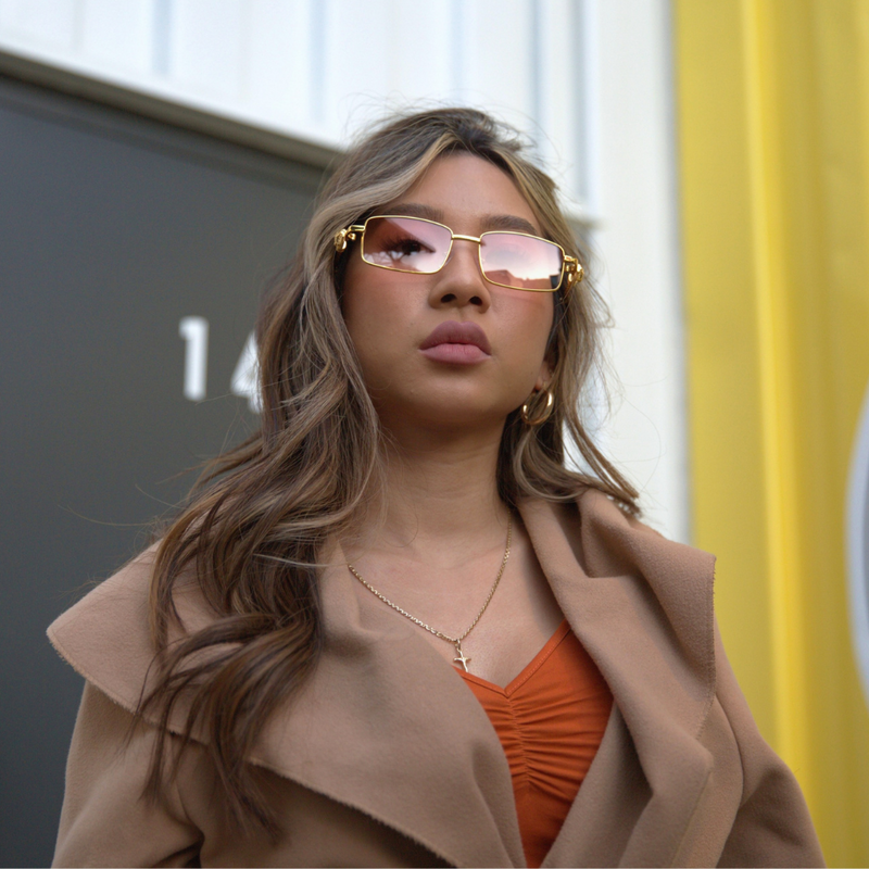 Gafas de sol cuadradas con detalle de Jaguar de metal atrevido de lujo D289