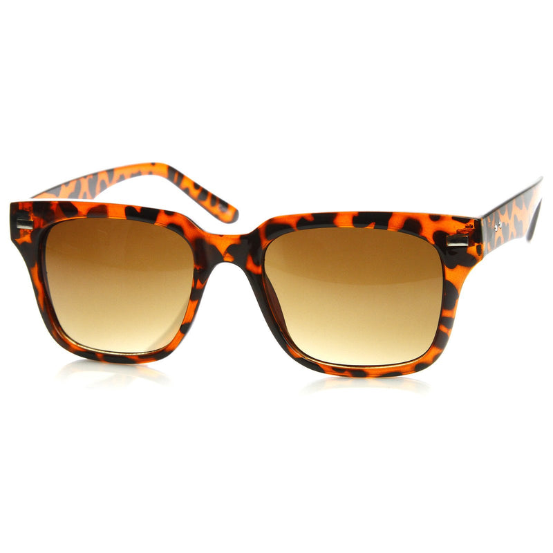 Vintage Era Inspired Horned Rim Sunglasses 8887