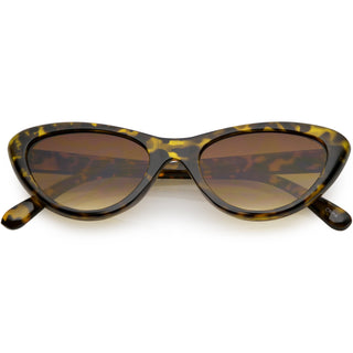Pequeñas gafas de sol retro redondeadas con lentes planas de ojo de gato de los años 90 C706 - tortuga ámbar