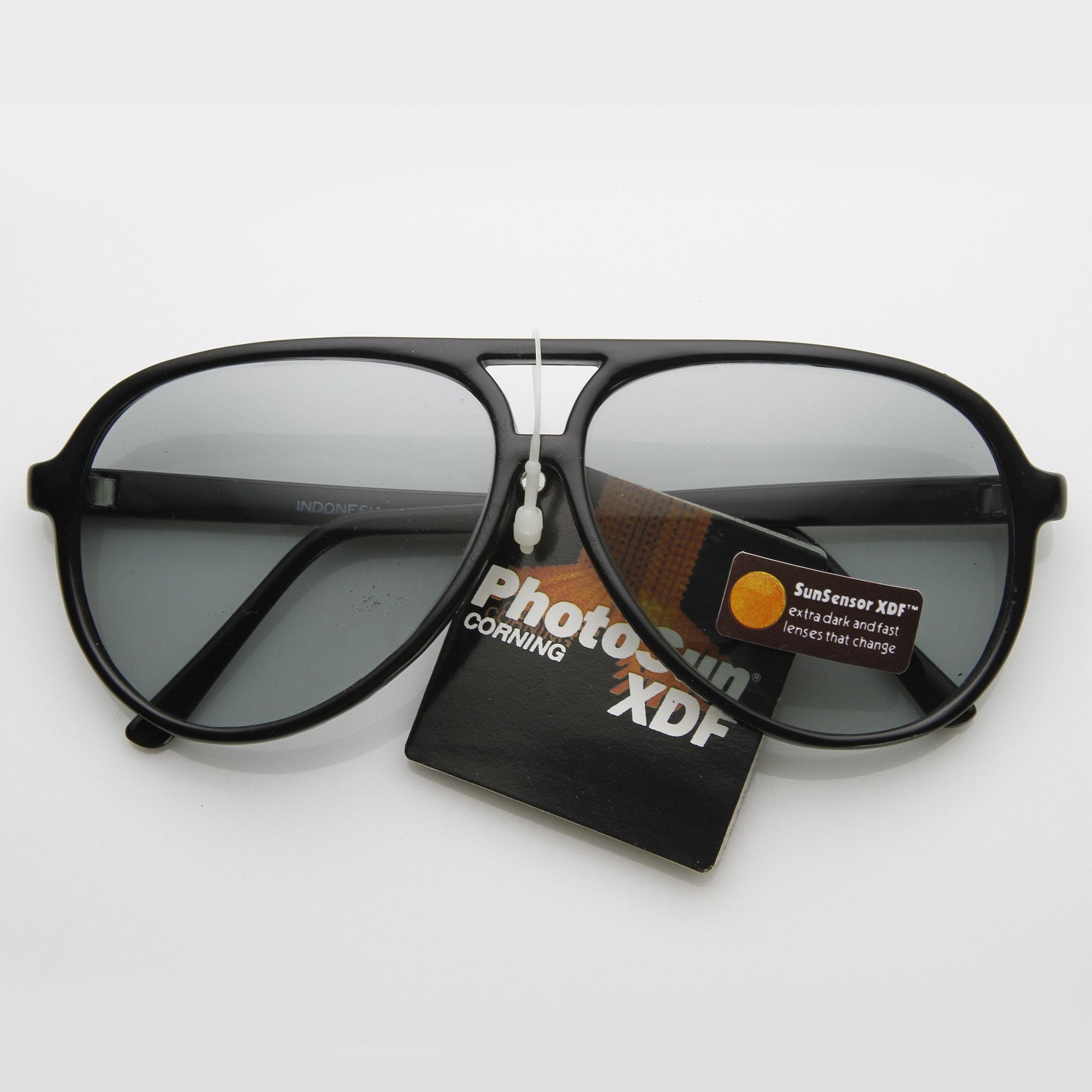 Vintage 1980's Photosun XDF Lens Aviator Sunglasses - zeroUV