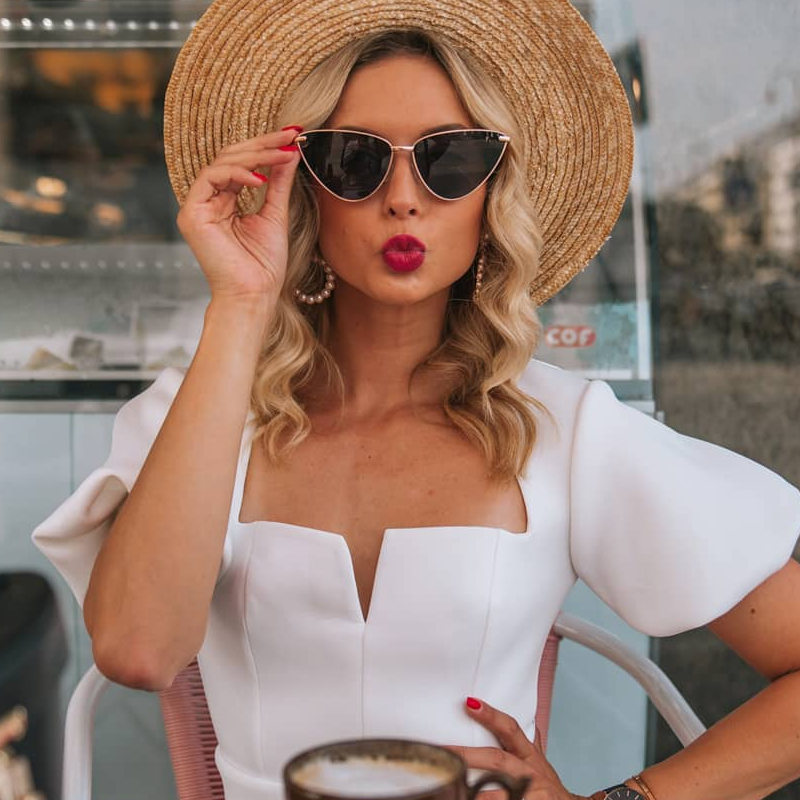 Butterfly top frame sunglasses