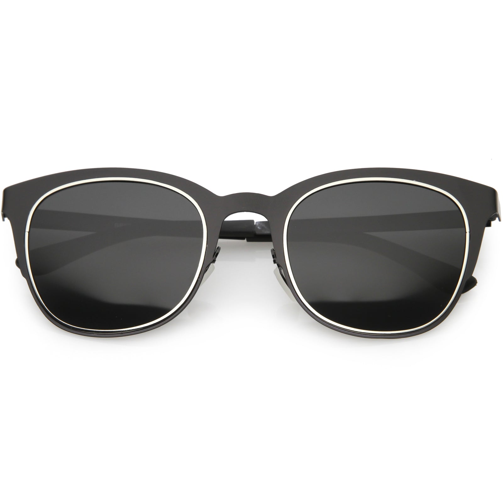 Gafas de sol clásicas con lentes polarizadas cuadradas de metal con borde de cuerno C888